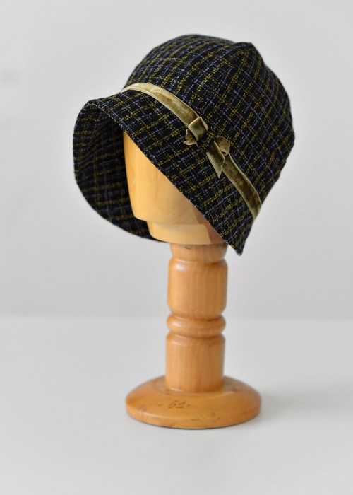 Black plaid wool cloche hat with single bow 