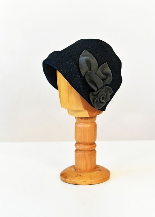 Black wool cloche hat with grey flower 