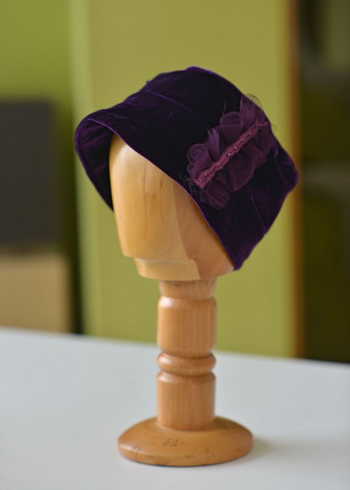 Purple velvet turban hat with tulle and beads