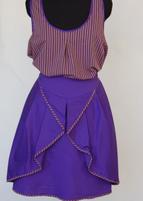 Purple cotton skirt in retro style with ruffles 